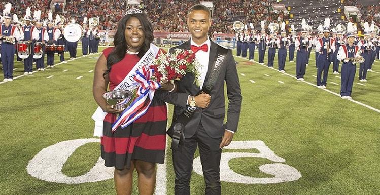 Tevin Barnett and Calvilyn Hooper were presented as king and queen during half-time ceremonies.